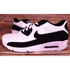 NWB Nike Air Max 90 Ultra 2.0 Essential White/Blk